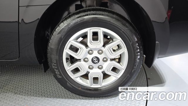Hyundai Staria L3.5 Cargo 5-Seater Modern 2025 — фото 21