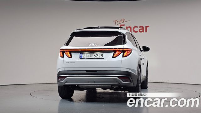 Hyundai Tucson Hybrid (NX4) HEV 1.6 2WD Inspiration 2025 — фото 4