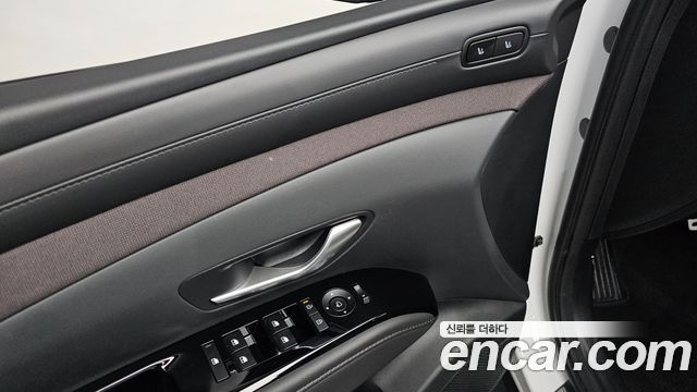 Hyundai Tucson Hybrid (NX4) HEV 1.6 2WD Inspiration 2025 — фото 17