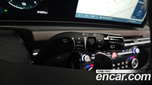 Hyundai Tucson Hybrid (NX4) HEV 1.6 2WD Inspiration 2025 — фото 29