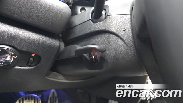 MINI Cooper Electric Resolute Edition 3rd 2023 — фото 22