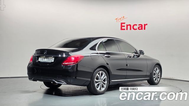 Mercedes-Benz C-Class (W205) C200 Avantgarde 2018 — фото 2