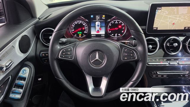 Mercedes-Benz C-Class (W205) C200 Avantgarde 2018 — фото 17