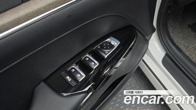 Kia K5 (III) 2.0 Noblesse 2023 — фото 16