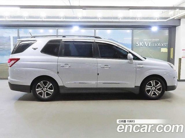 KG Mobility (SsangYong) Korando Turismo 4WD GT 9-seater 2014 — фото 3