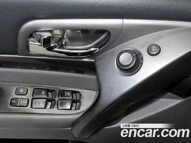 KG Mobility (SsangYong) Korando Turismo 4WD GT 9-seater 2014 — фото 13