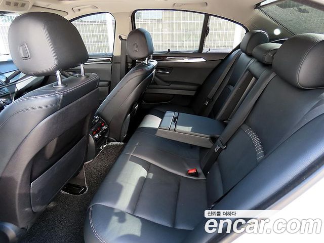 BMW 5 Series (F10) 528i Luxury 2014 — фото 6