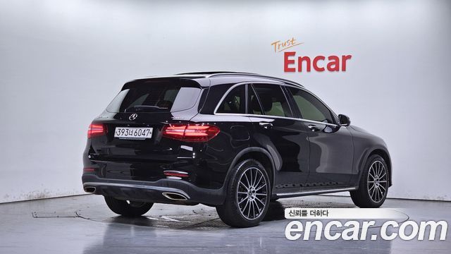 Mercedes-Benz GLC-Class (X253) GLC300 4MATIC AMG Line 2019 — фото 2