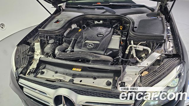 Mercedes-Benz GLC-Class (X253) GLC300 4MATIC AMG Line 2019 — фото 6