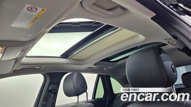 Mercedes-Benz GLC-Class (X253) GLC300 4MATIC AMG Line 2019 — фото 19