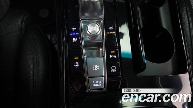 Kia K7 Premier 3.0 LPI Prestige 2020 — фото 19