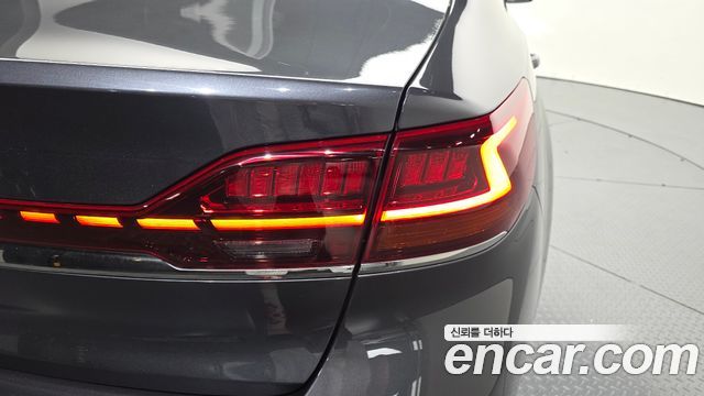 Kia K7 Premier 3.0 LPI Prestige 2020 — фото 23