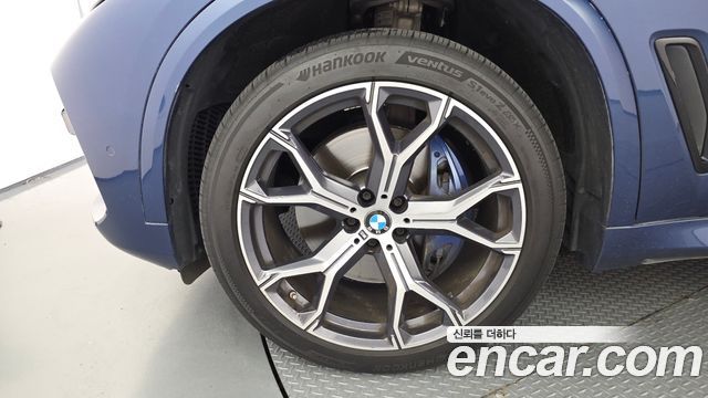 BMW X5 (G05) xDrive 40i M Sport 2023 — фото 5