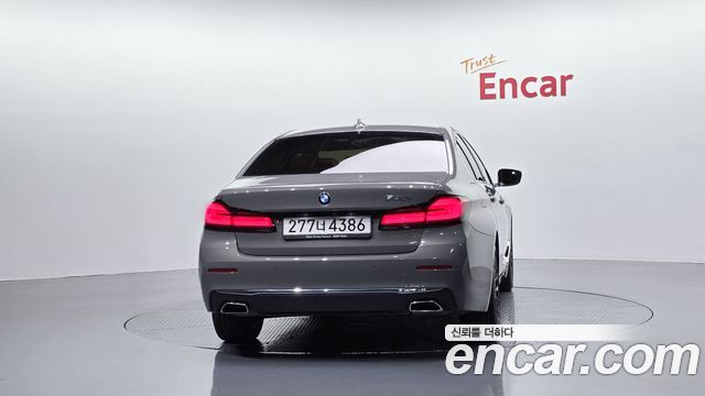 BMW 5 Series (G30) 520i Luxury 2021 — фото 4