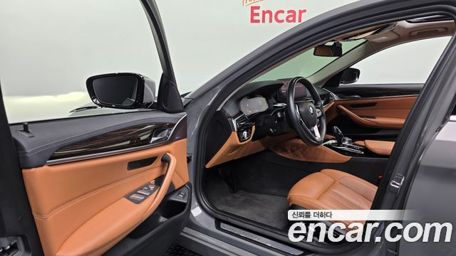 BMW 5 Series (G30) 520i Luxury 2021 — фото 10