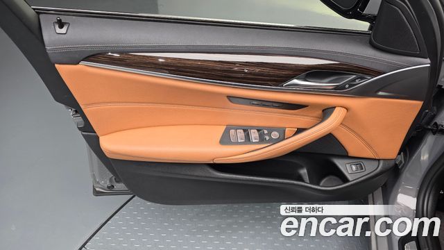 BMW 5 Series (G30) 520i Luxury 2021 — фото 24