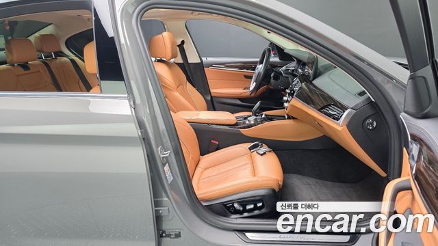 BMW 5 Series (G30) 520i Luxury 2021 — фото 26