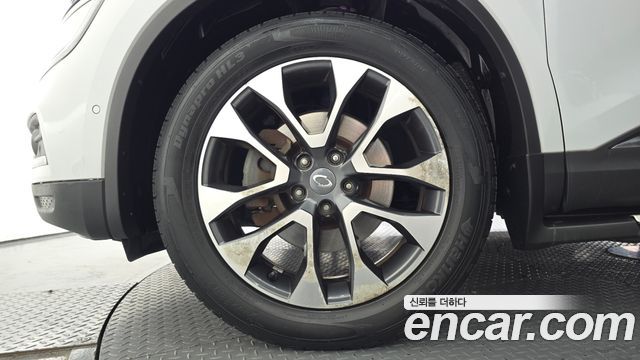 Renault Korea QM6 Diesel 2WD RE Signature 2017 — фото 5