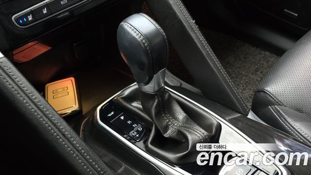 Renault Korea QM6 Diesel 2WD RE Signature 2017 — фото 9