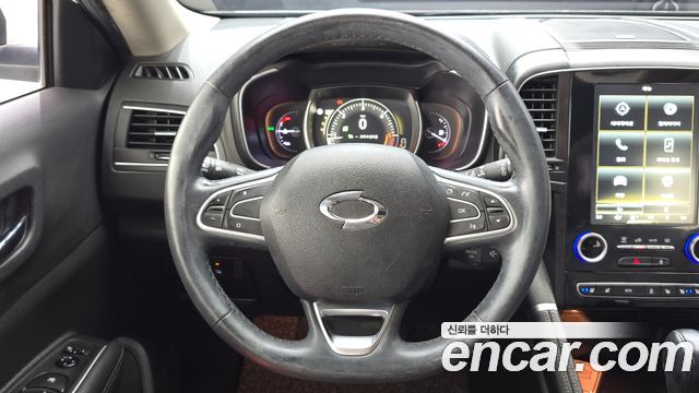 Renault Korea QM6 Diesel 2WD RE Signature 2017 — фото 17