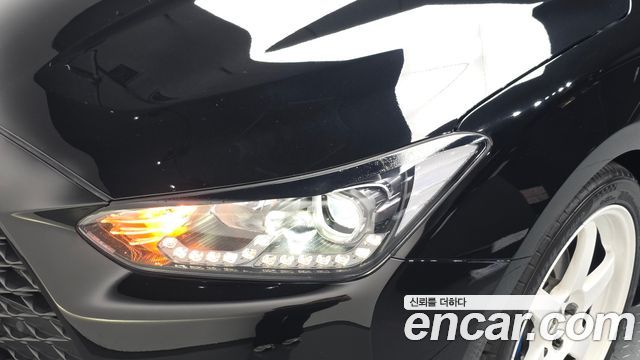 Hyundai Veloster (JS) 1.6 Turbo Sport Core 2020 — фото 22