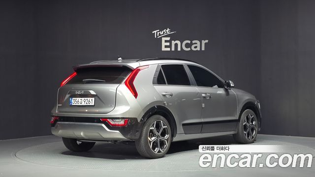 Kia Niro Signature 2024 — фото 2