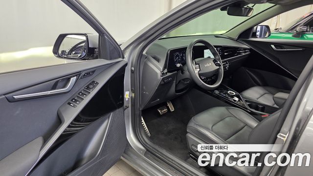 Kia Niro Signature 2024 — фото 10