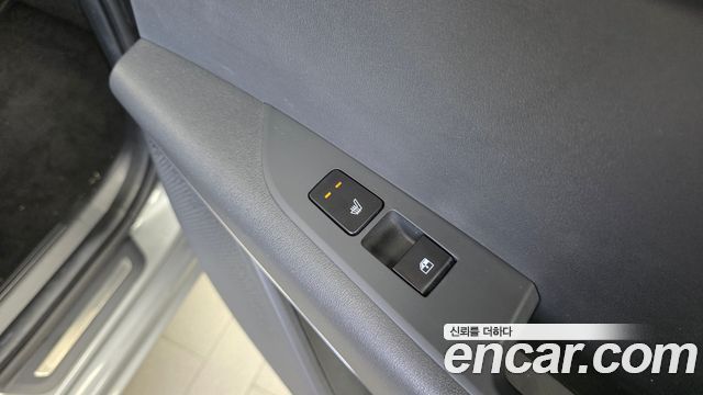 Kia Niro Signature 2024 — фото 18