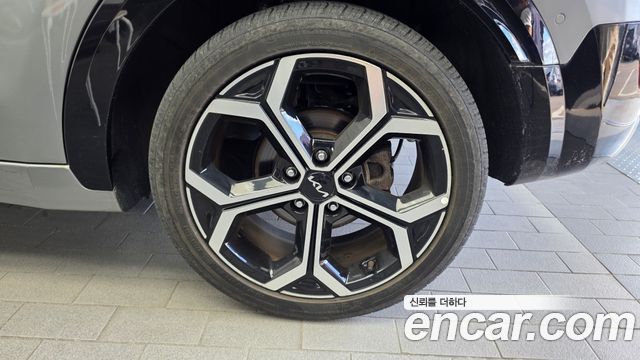 Kia Niro Signature 2024 — фото 21