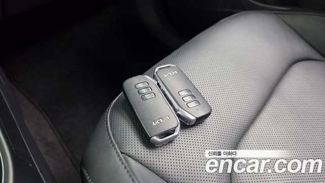 Kia Niro Signature 2024 — фото 31