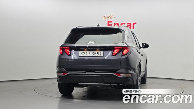 Hyundai Tucson (NX4) Gasoline 1.6 Turbo 2WD Premium 2023 — фото 4