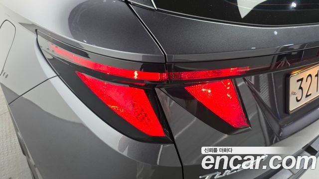 Hyundai Tucson (NX4) Gasoline 1.6 Turbo 2WD Premium 2023 — фото 23