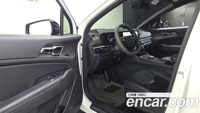 Kia Sportage (V) Gasoline 1.6 Turbo 2WD Signature X Line 2025 — фото 10