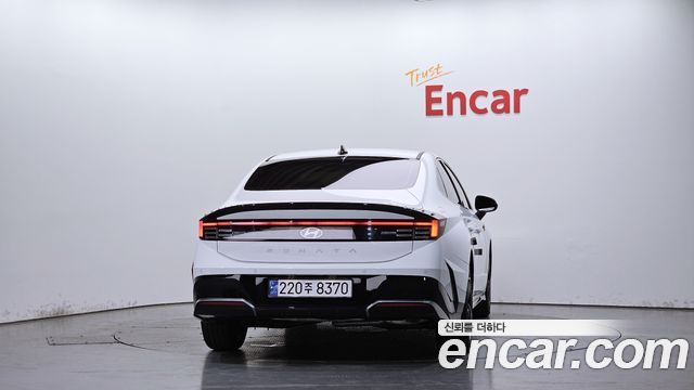 Hyundai Sonata The Edge (DN8) 1.6 Turbo Exclusive 2024 — фото 4