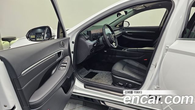 Hyundai Sonata The Edge (DN8) 1.6 Turbo Exclusive 2024 — фото 10