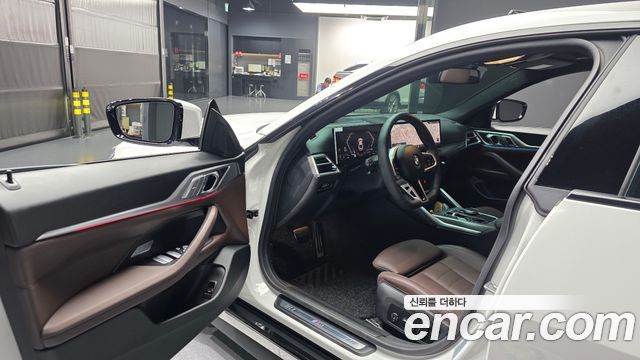 BMW 4 Series (G22) 420i M Sport Pro Gran Coupe 2025 — фото 10