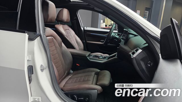 BMW 4 Series (G22) 420i M Sport Pro Gran Coupe 2025 — фото 15