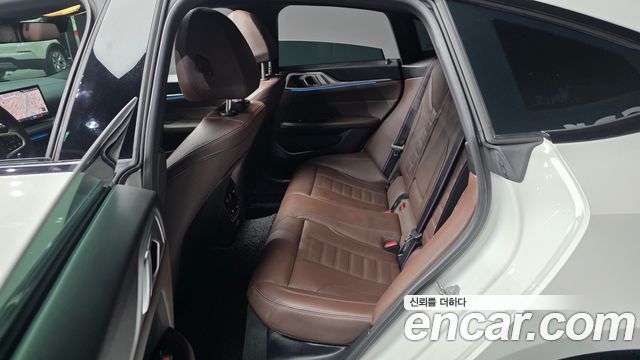 BMW 4 Series (G22) 420i M Sport Pro Gran Coupe 2025 — фото 32
