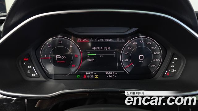 Audi Q3 (F3) 35 TDI Premium Sportback 2024 — фото 8