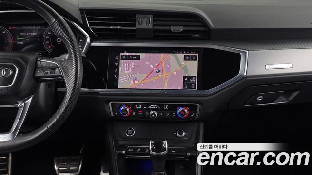 Audi Q3 (F3) 35 TDI Premium Sportback 2024 — фото 14