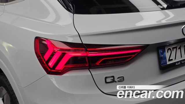 Audi Q3 (F3) 35 TDI Premium Sportback 2024 — фото 23