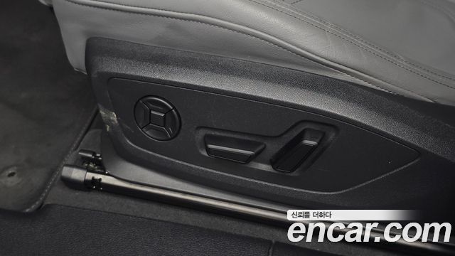 Audi Q3 (F3) 35 TDI Premium Sportback 2024 — фото 33