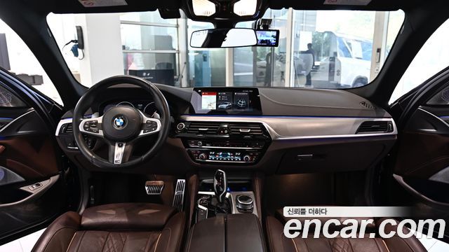 BMW 5 Series (G30) M550d xDrive 2019 — фото 7