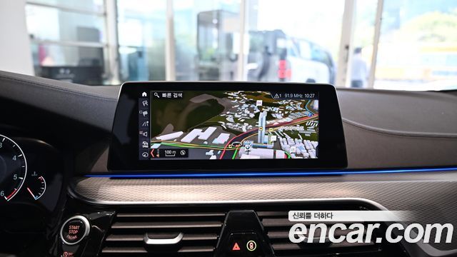 BMW 5 Series (G30) M550d xDrive 2019 — фото 18
