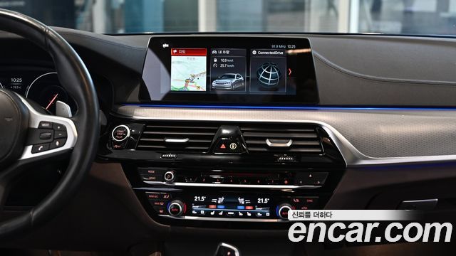 BMW 5 Series (G30) M550d xDrive 2019 — фото 22