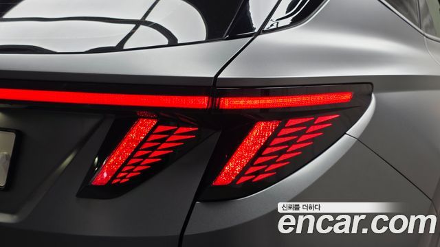 Hyundai Tucson Hybrid (NX4) N Line 2WD Inspiration 2022 — фото 23