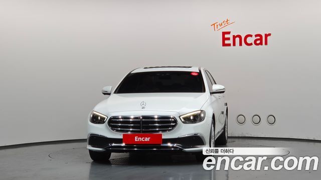 Mercedes-Benz E-Class (W213) E250 Exclusive 2022 — фото 3
