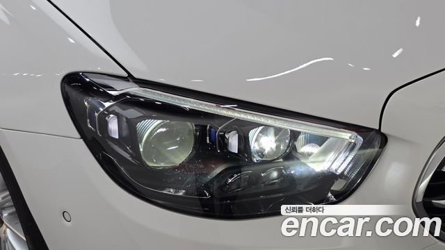 Mercedes-Benz E-Class (W213) E250 Exclusive 2022 — фото 22