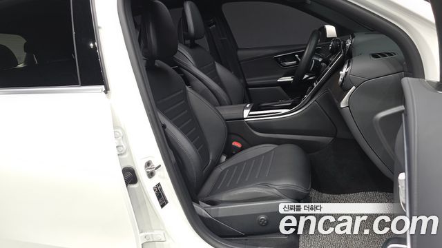Mercedes-Benz GLC-Class (X254) GLC300 4MATIC AMG Line 2025 — фото 11