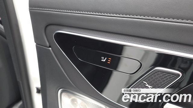 Mercedes-Benz GLC-Class (X254) GLC300 4MATIC AMG Line 2025 — фото 19